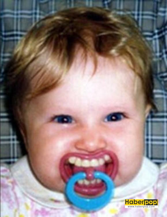 Komik emzikler ile fotoğraflanan sevimli bebekler HaberPop