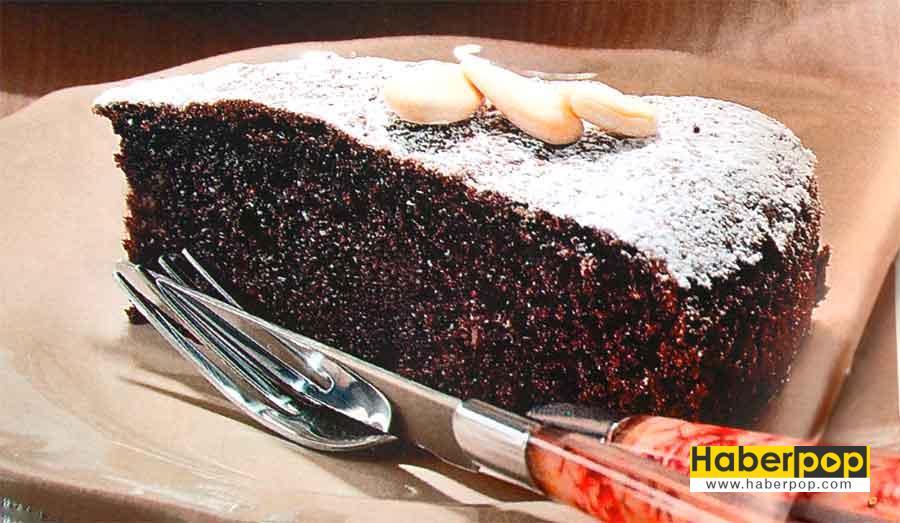 cikolatali ve Bademli Kek Tarifi-islak-kek-kakaolu-kek-tarifleri-nefis-kolay-kalori-videolu-fotografli