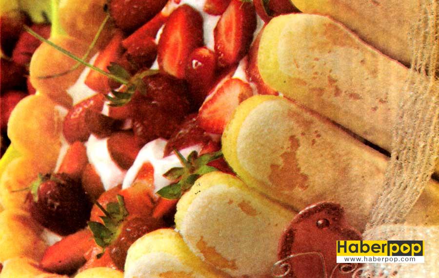 cit-Pasta-Tarifi-kolay-pasta-nefis-pasta-biskuvili-pasta-pasta-yapimi-rulo-pasta-aglayan-pasta-tarifi-resimli